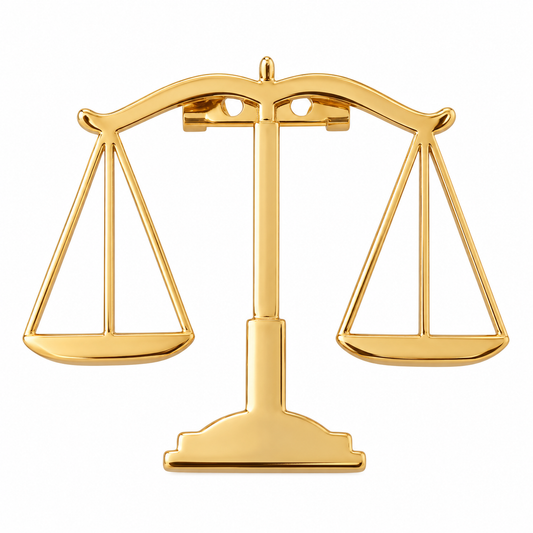 Albetro The Barrister gold scales brooch detailed view
