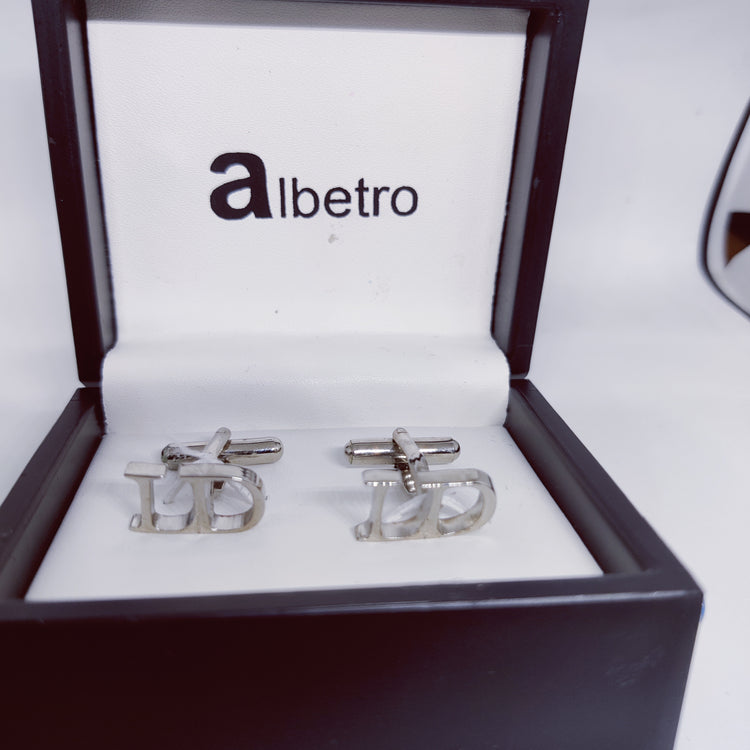 LD Double initial cufflinks