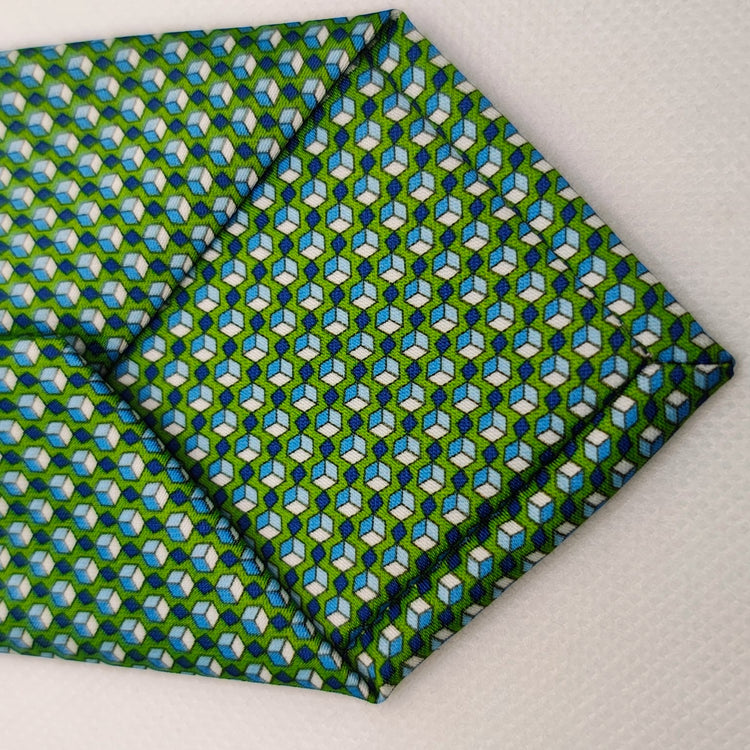 Emerald Geometric Charm Necktie