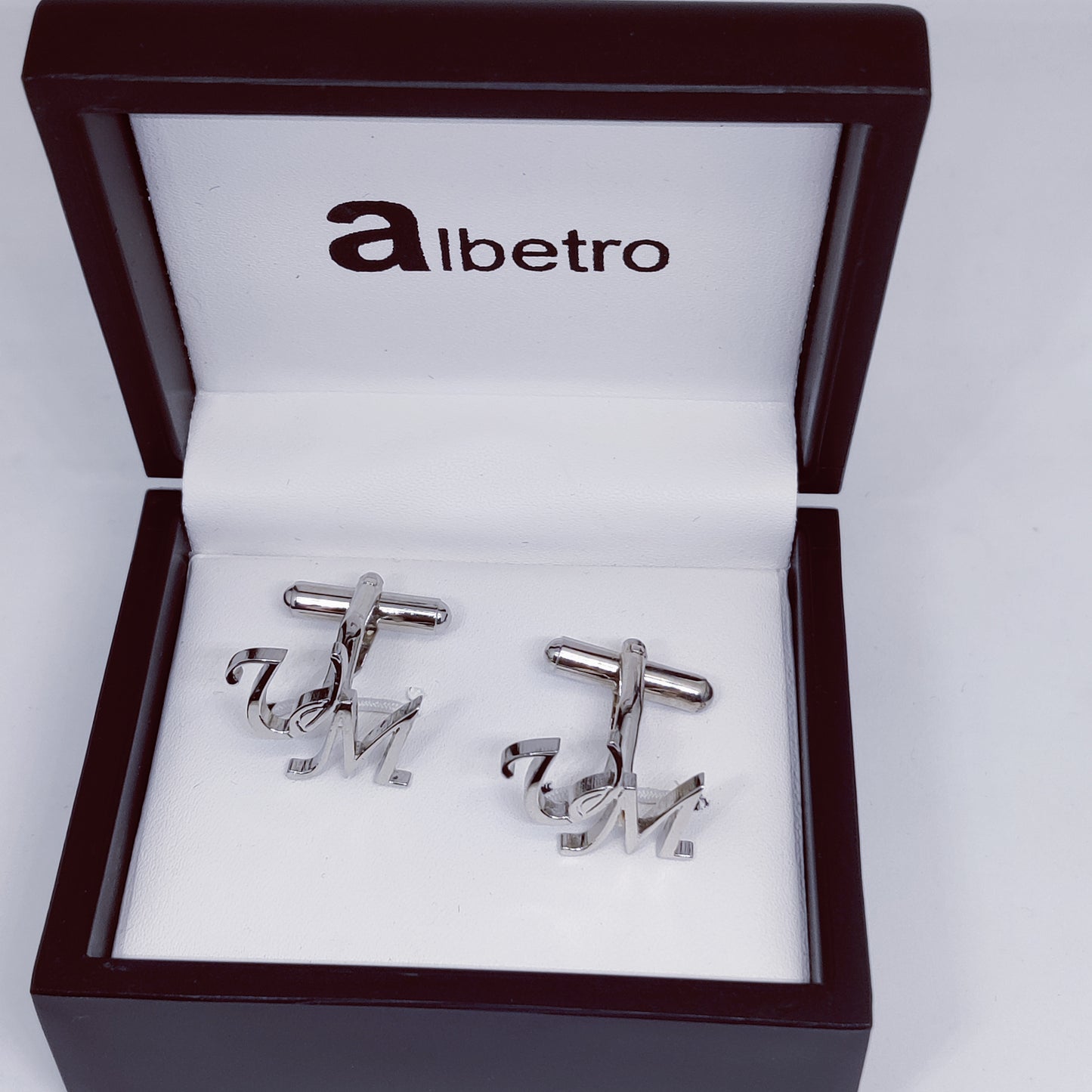 UM double initial cufflinks