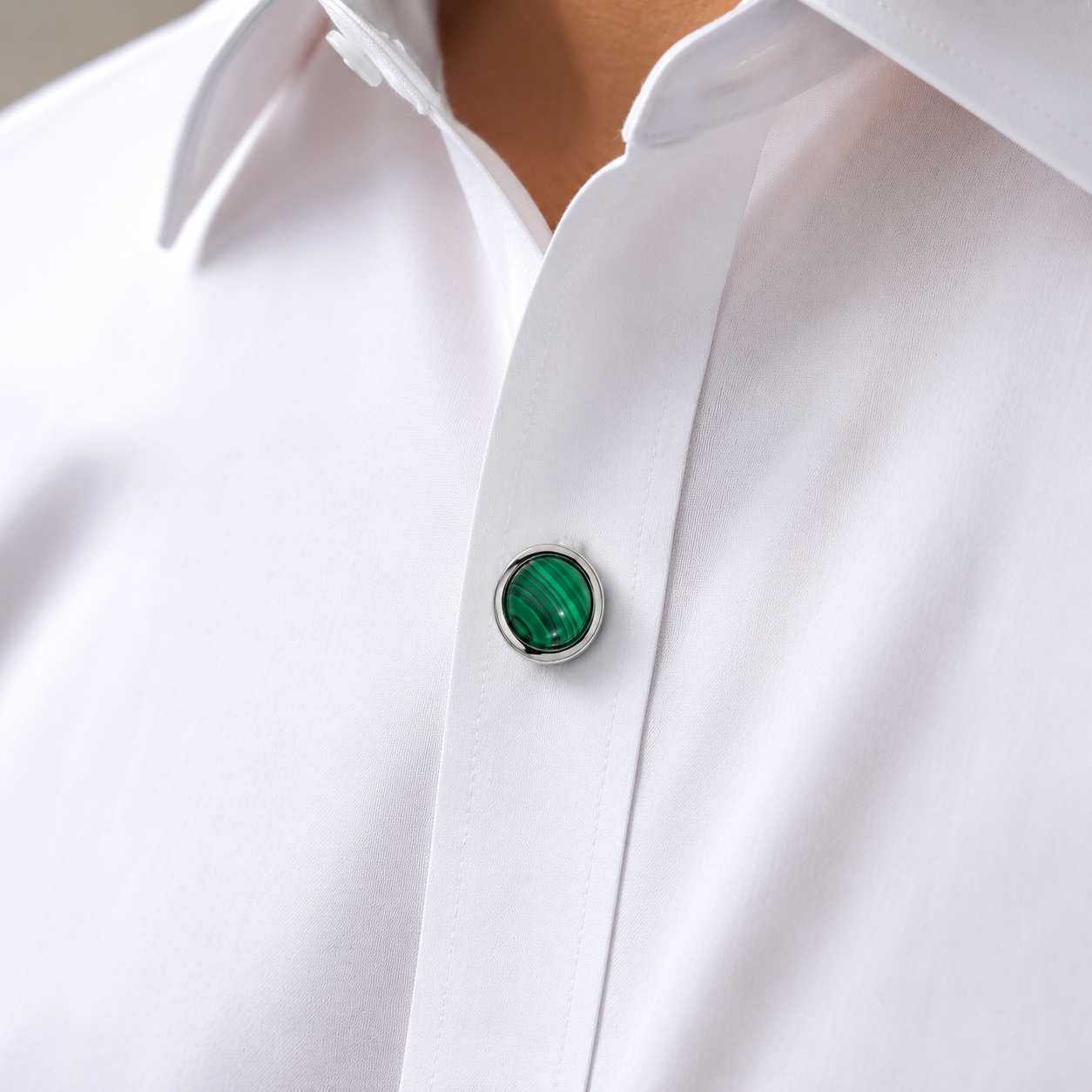 Albetro Malachite Emperor Silver Button Cover — detail view