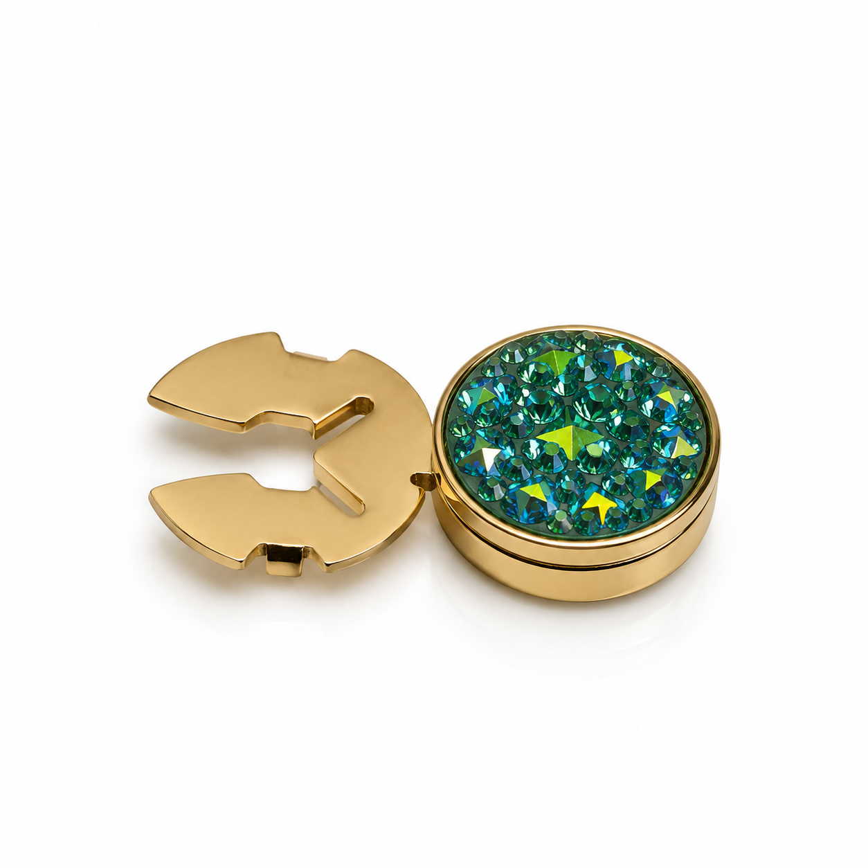 Albetro Emerald Druzy Gold Button Cover — angled view showing clasp