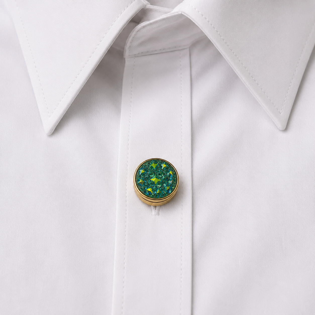Albetro Emerald Druzy Gold Button Cover — detail view