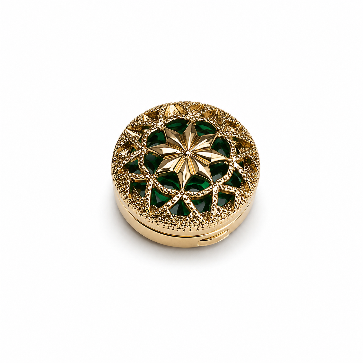Albetro Emerald Filigree Gold Button Cover — gold lattice over green crystal, front view