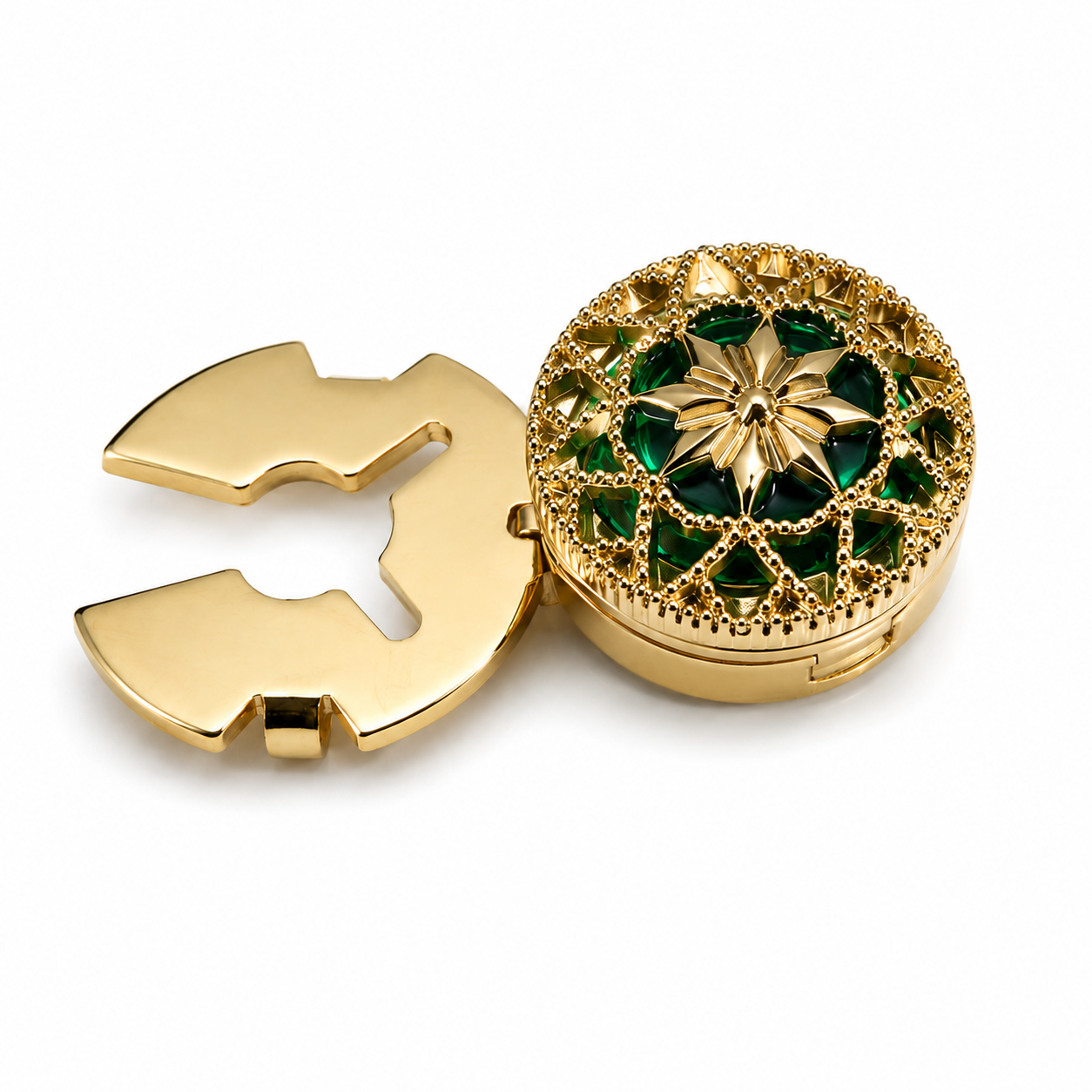 Albetro Emerald Filigree Gold Button Cover — angled view showing clasp