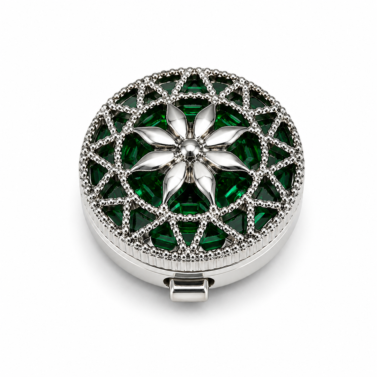 Albetro Emerald Filigree Silver Button Cover — silver lattice over green crystal, front view
