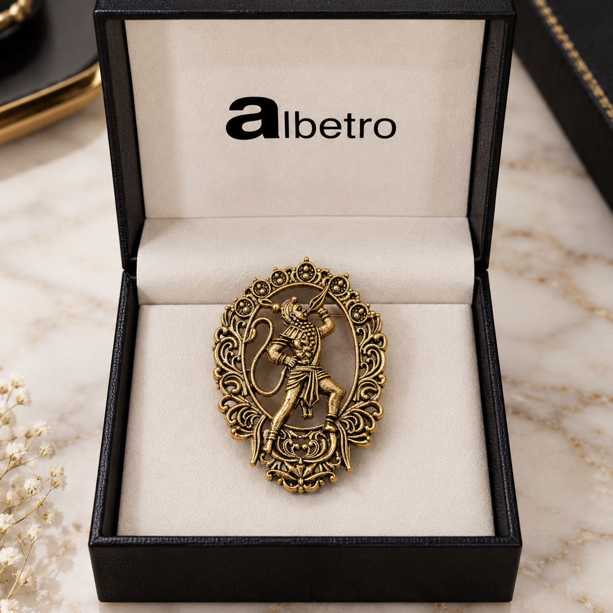 Albetro The Bajrangbali Hanuman filigree brooch close-up view