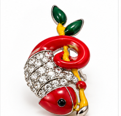 Albetro The Chameleon Rouge red crystal chameleon brooch detailed view