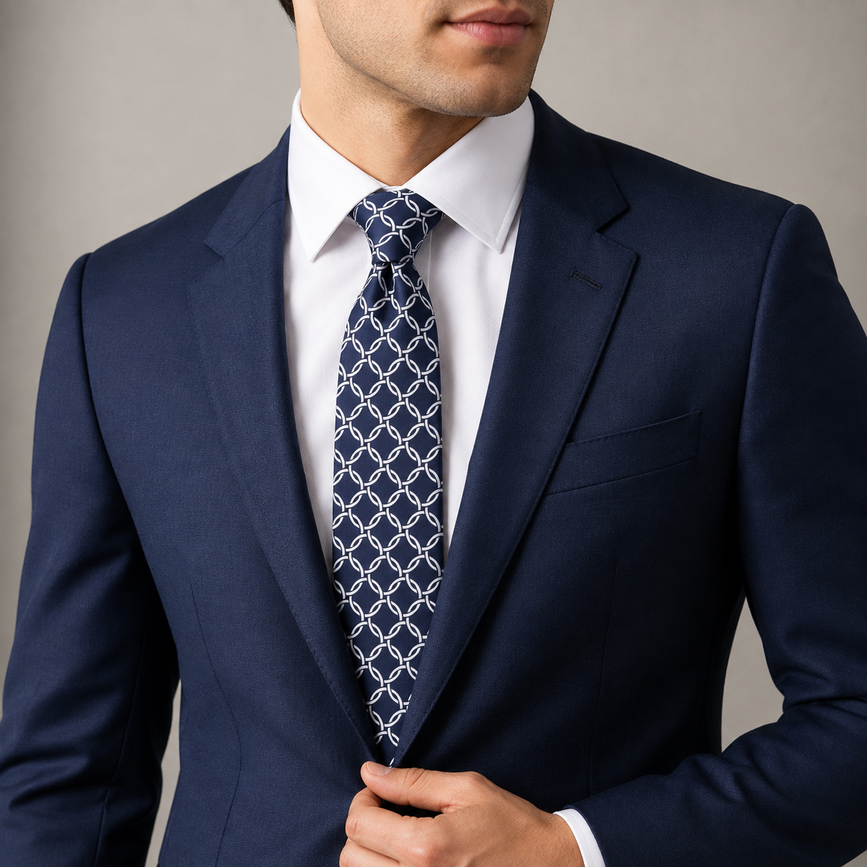 The Cambridge Navy Chain Lattice Tie - Model