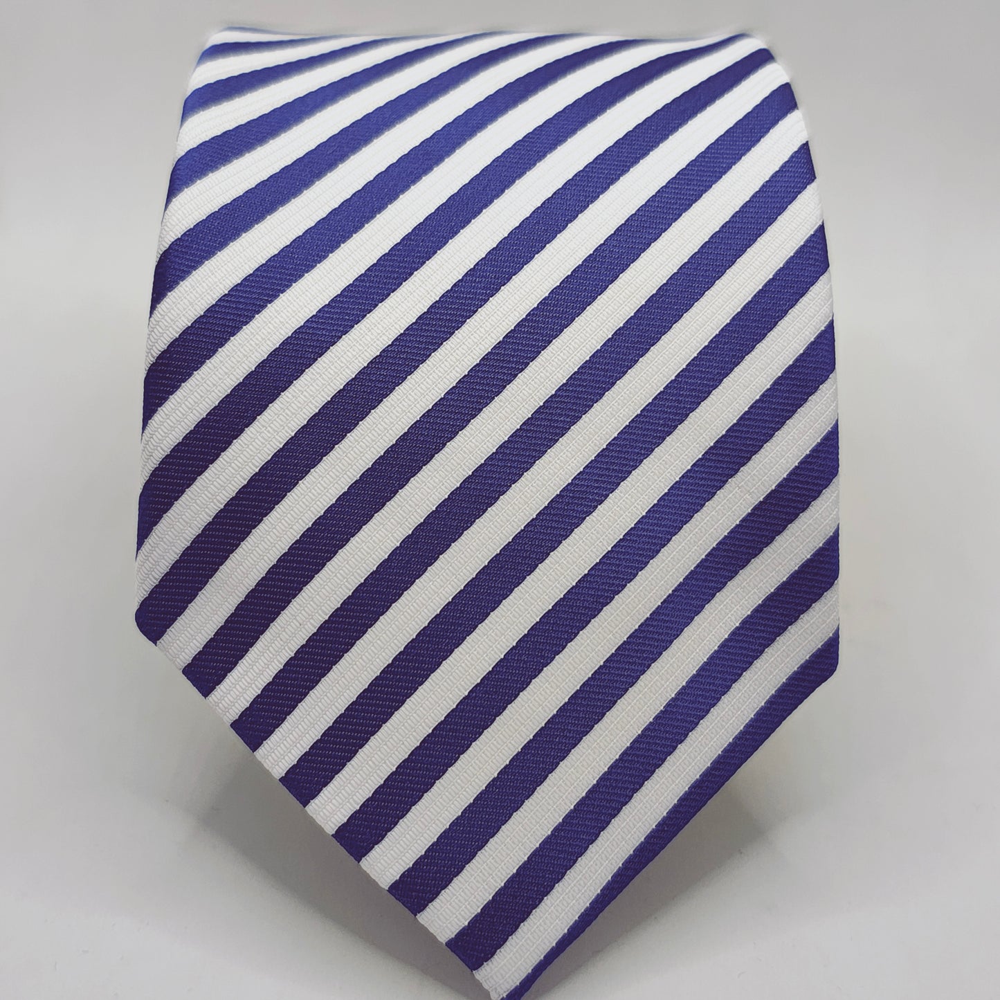 8cm Blue and White Stripe Tie