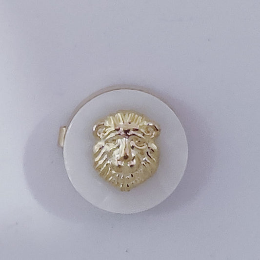 Lion Button Cover-Shopwithstyle