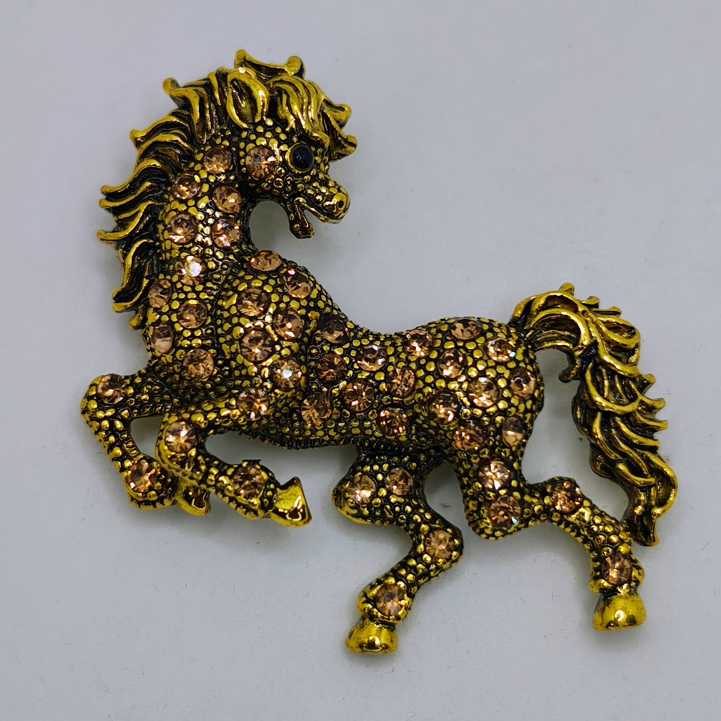 Gallop Guru Diamonte Horse Brooch