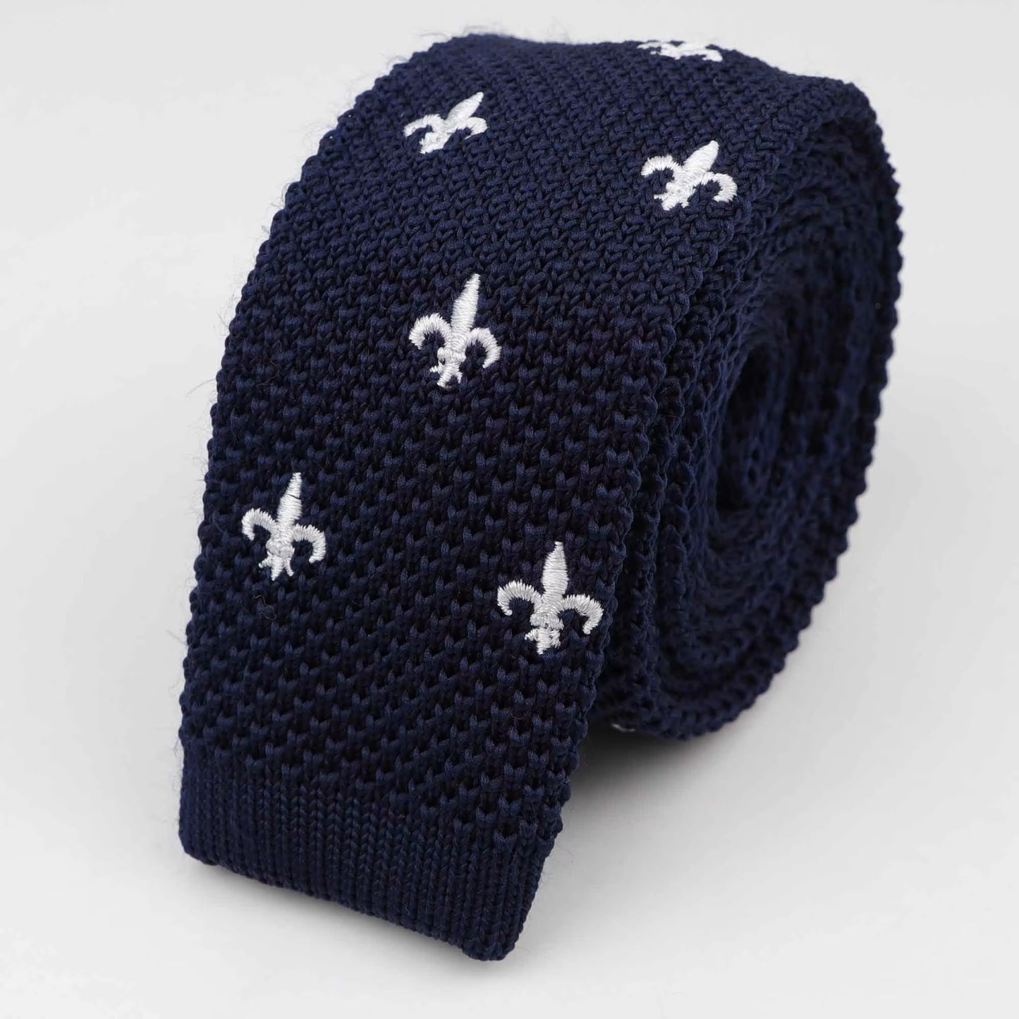 Navy Fleur-De-Lis Knitted Tie – Slim Style