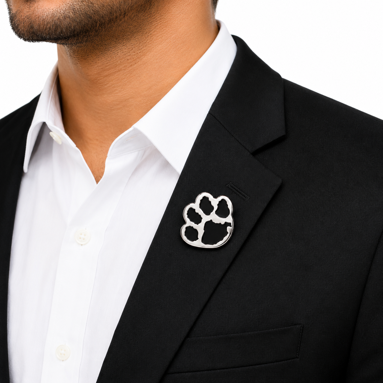 Wild Paw Lapel Pin