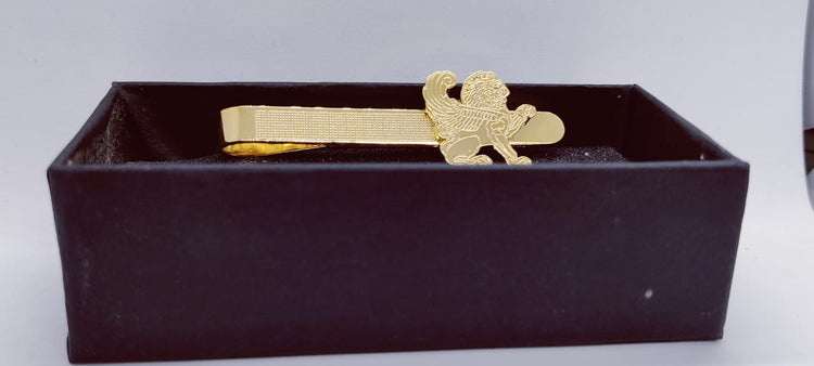 Gold Engraved Lion Tie Clip